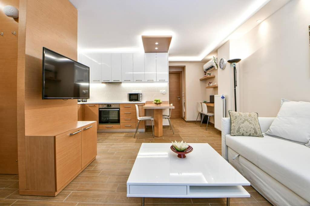 Апартаменты Modern Hospitality, With Private Garden, Афины Экстерьер фото